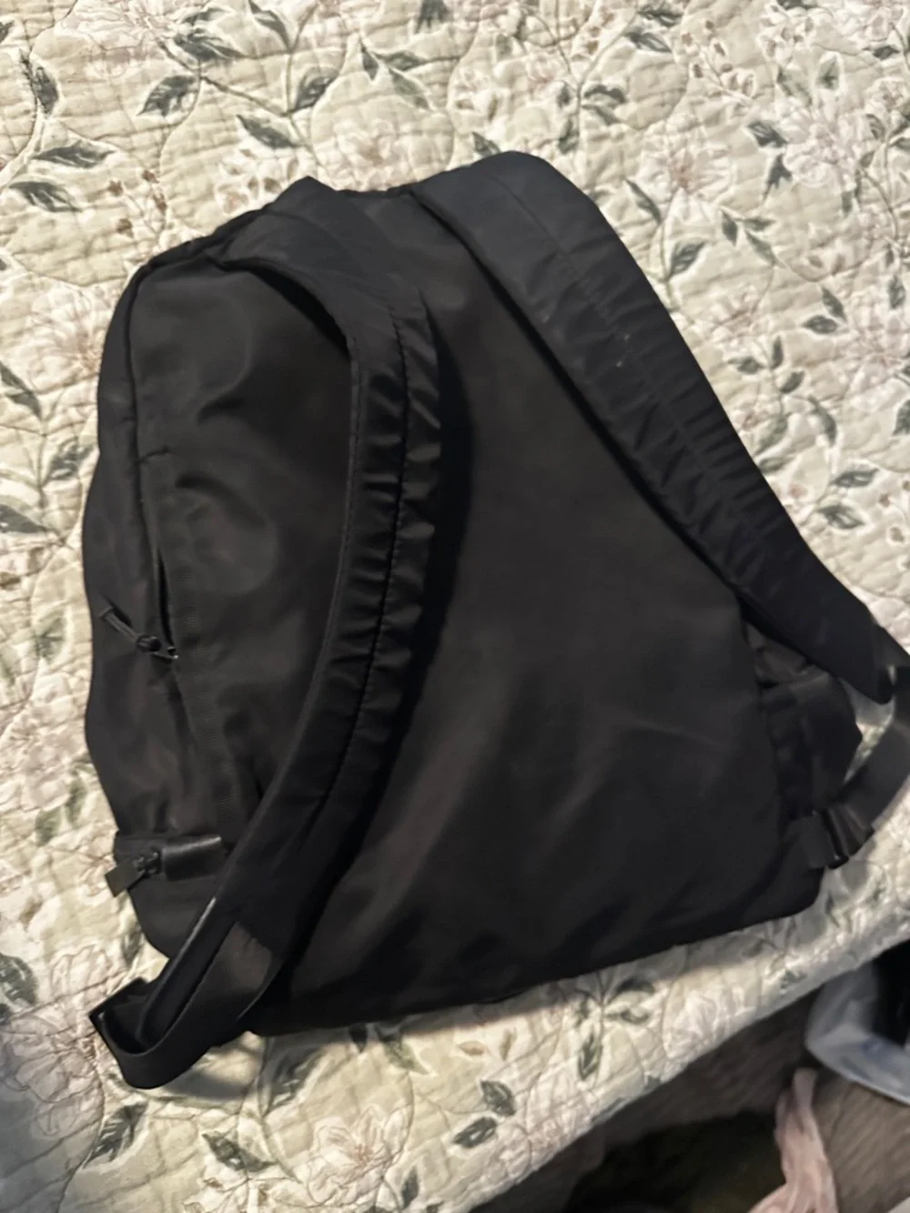 Black Seint Everyday Backpack - lululemon like